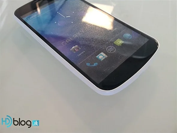 galaxy-nexus-white-6