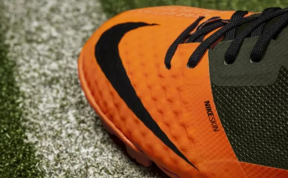 Nike Football FC247