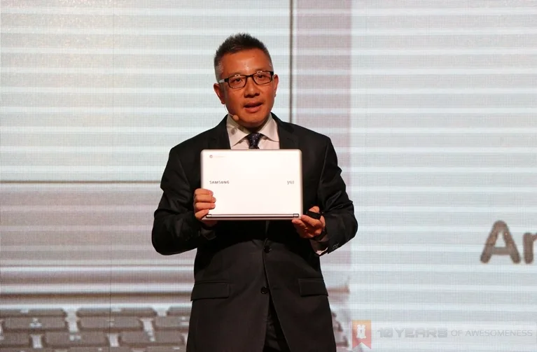 yes-4g-chromebook-1