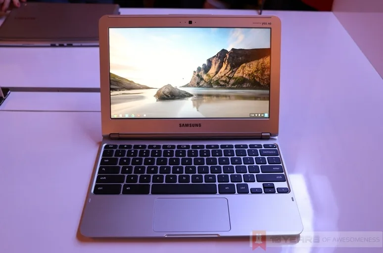 yes-4g-chromebook-3