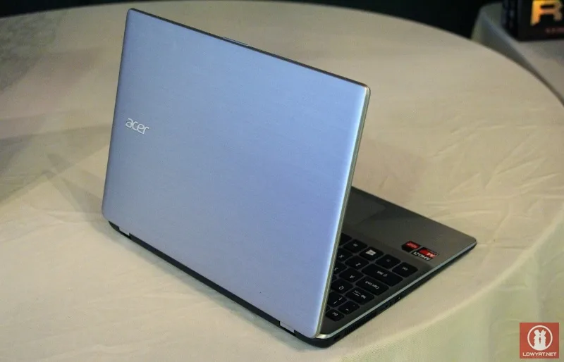 Acer Aspire V5-122P