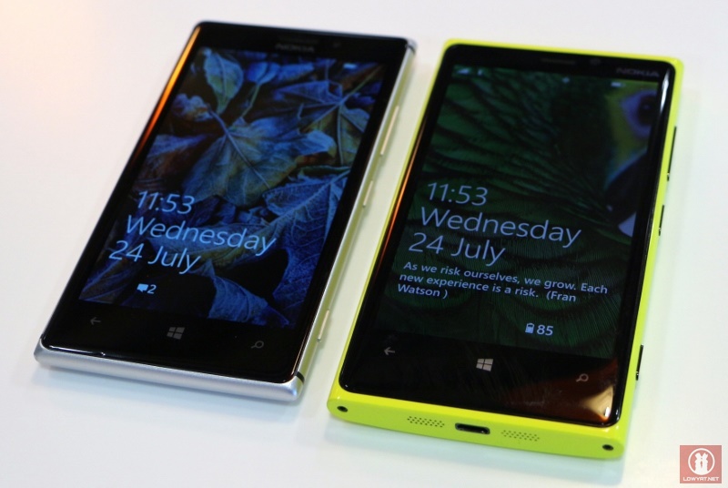Nokia Lumia 925 vs Nokia Lumia 920
