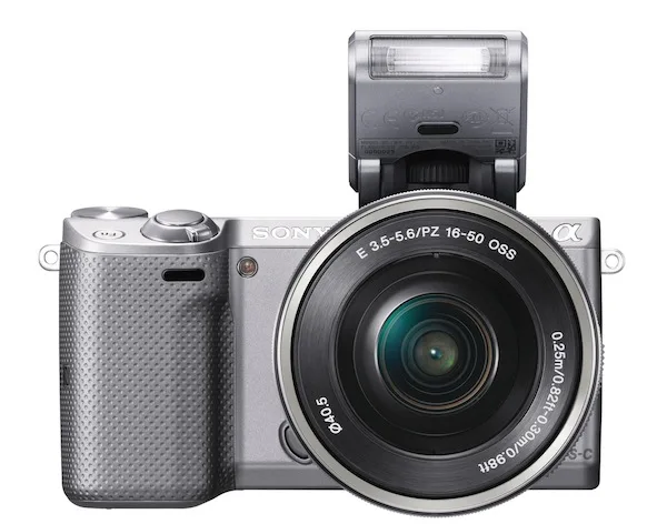 NEX-5T_wSELP1650_flash_up_SV-1200