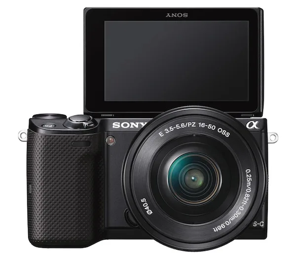 NEX-5T_wSELP1650_self_1_BK-1200
