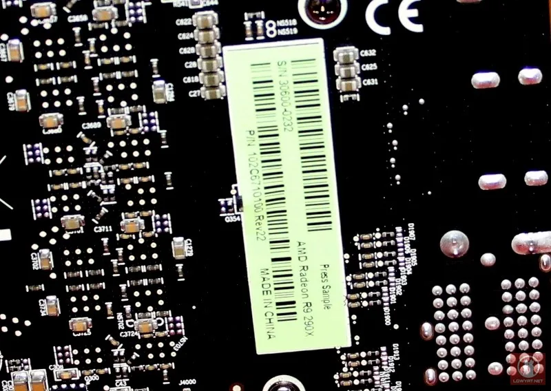 AMD Radeon R9-290X 02