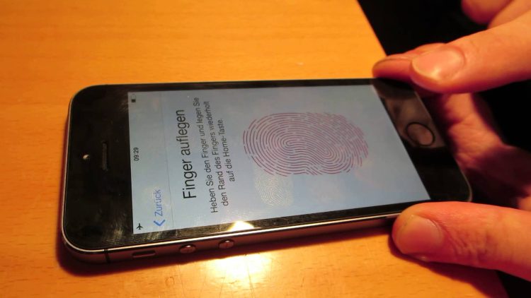 iPhone Touch ID Apple