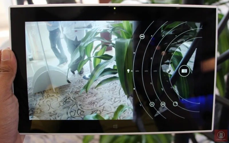Nokia Lumia 2520 Windows RT Tablet 22