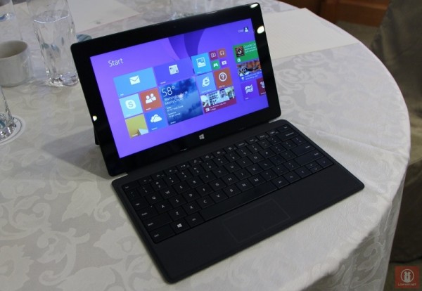 Microsoft Surface Pro 2 01