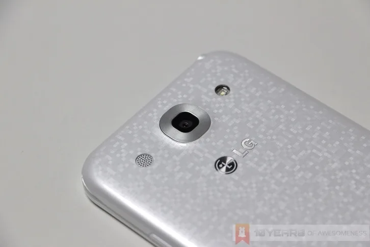 lg-optimus-g-pro-13