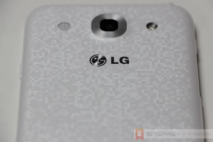 lg-optimus-g-pro-14