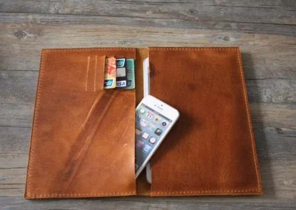 10 Hand Clutch iPad Mini Sleeve