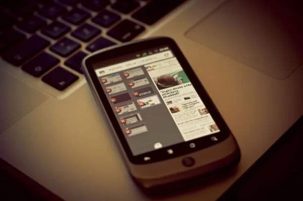 phone_5-640x426