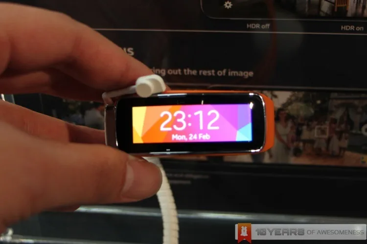 samsung-gear-fit-13