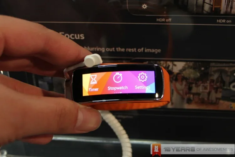 samsung-gear-fit-14