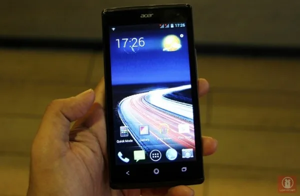 Acer Liquid Z5 01