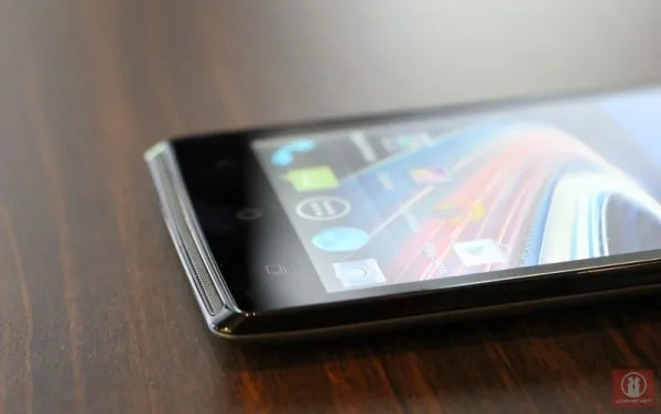 Acer Liquid Z5 03