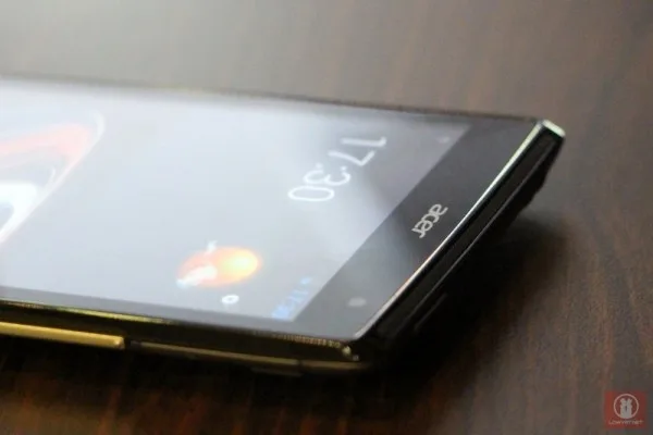 Acer Liquid Z5 04