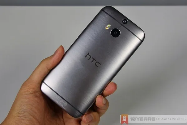 htc-one-m8-2