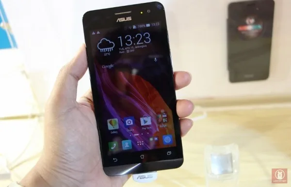 ASUS ZenFone 5 Preview 03