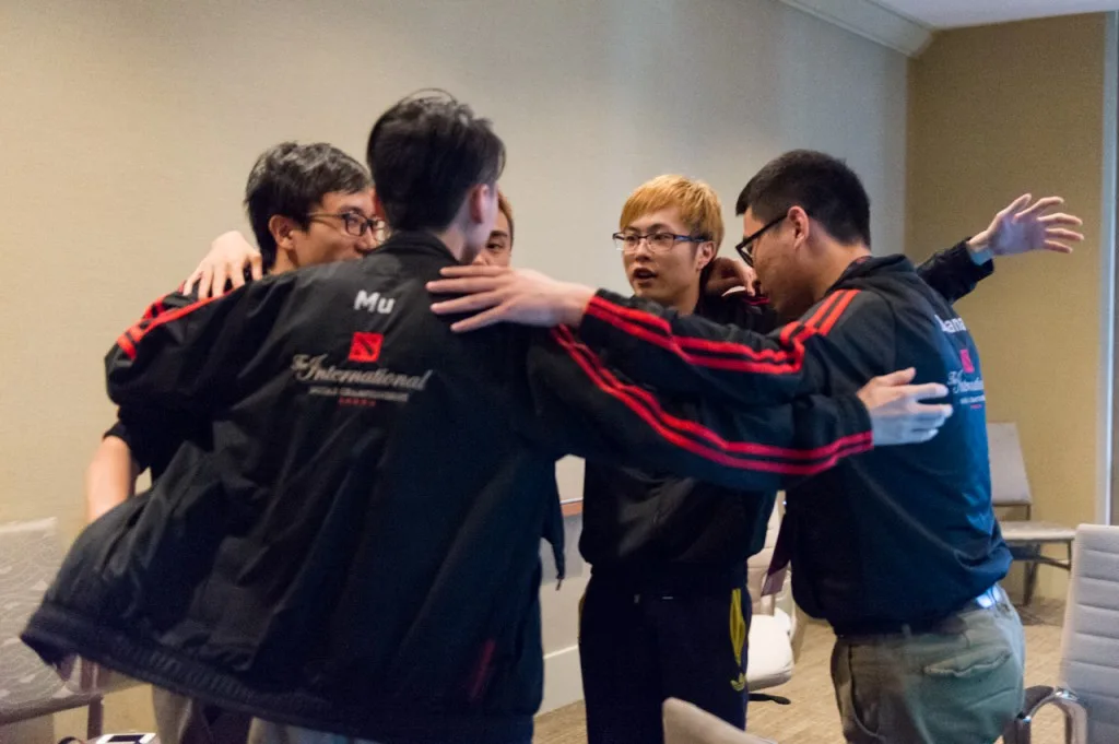 NewBee Team