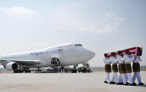 The Arrival of MH17's Victims, KLIA