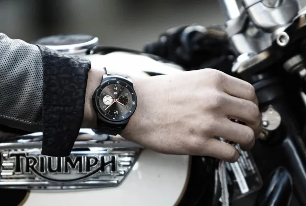 LG-G-watch-r-triumph