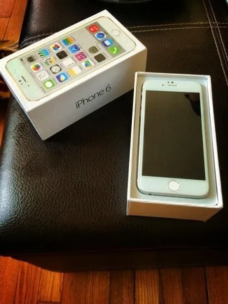 iPhone 6 Retail Box 2