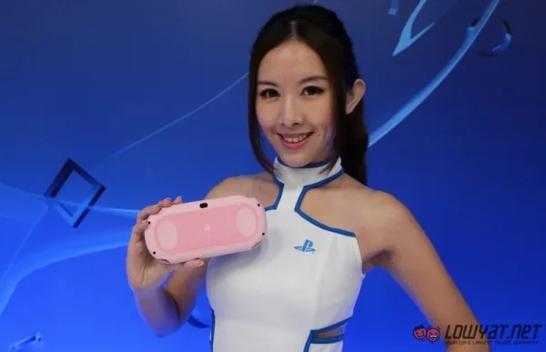 Sony PS Vita Light Pink White 01