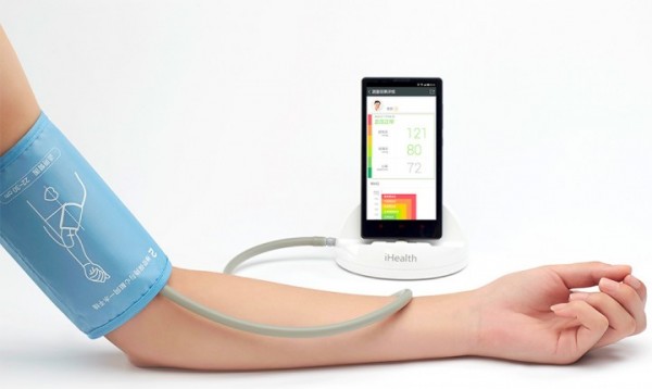 Xiaomi iHealth Blood Pressure Monitor Dock and Cuff