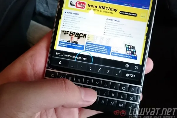 blackberry-passport-3