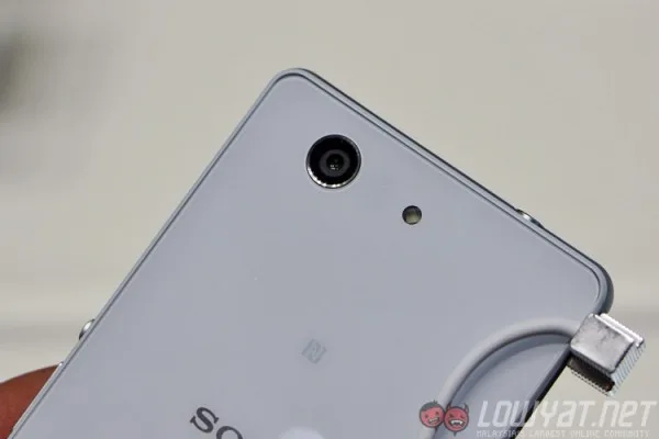 sony-xperia-z3-compact-5