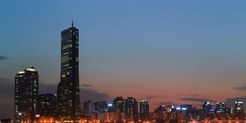 800px Seoul Yeouido.at .dawn 01