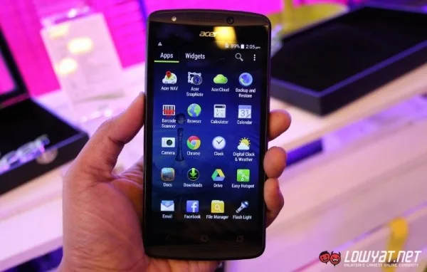 Acer Liquid E700 Quick Look 10