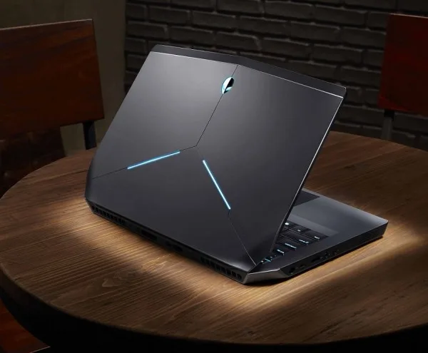 Alienware 13 Non-Touch Notebook in Cafe