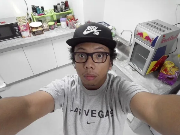 Huawei Honor 6 Camera Sample - Front Bright Light