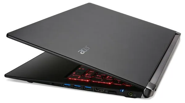 acer-aspire-v-nitro-black-edition-2
