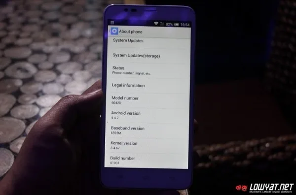 Alcatel One Touch Flash Hands On 14
