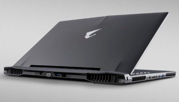 AORUS X5 Gaming Laptop