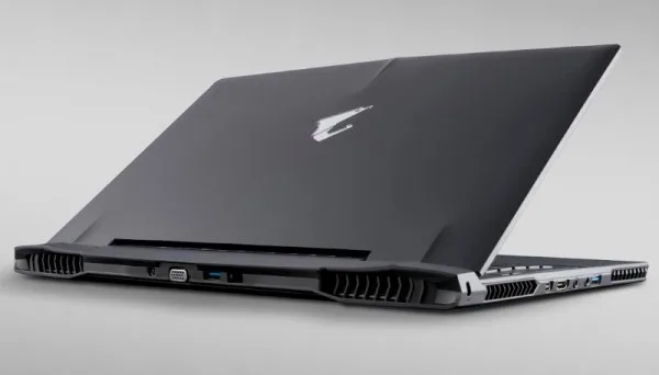 AORUS X5 Gaming Laptop