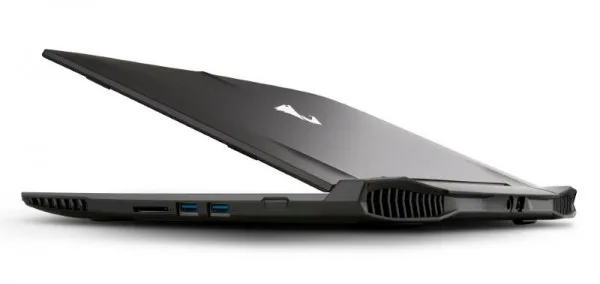 AORUS X3 Plus V3 Gaming Laptop