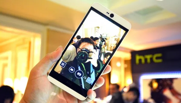 HTC Desire 826
