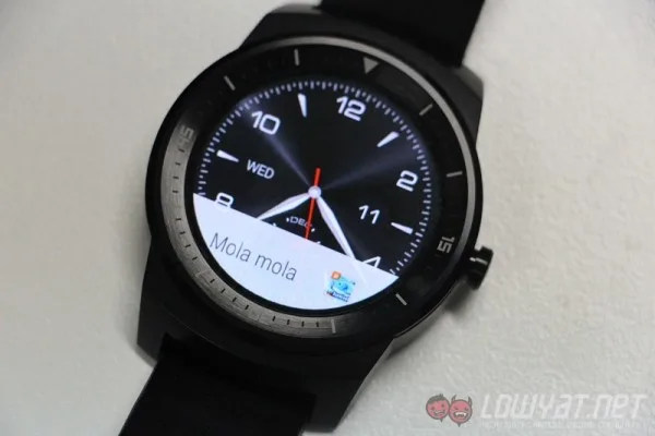 g-watch-r-review-11