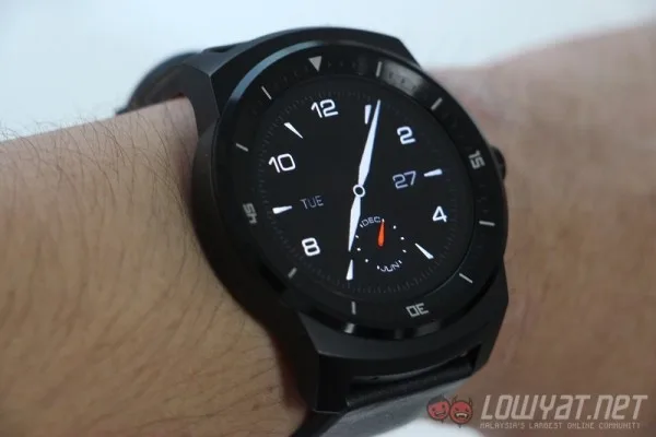 g-watch-r-review-3