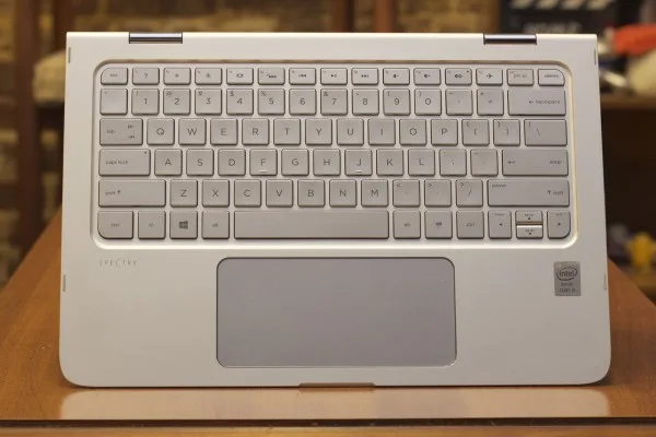HP Spectre x360 (2)