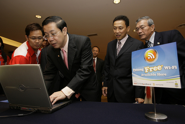 Penang Chief Minister at the 2009 launch of Penang Free WiFi