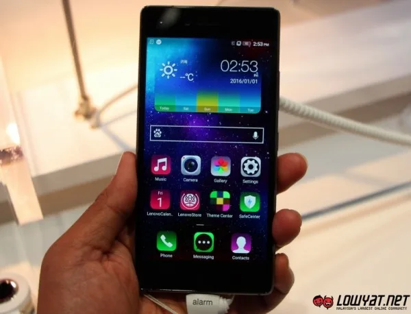 Lenovo Vibe Shot MWC 2015 08