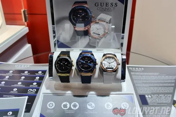 guess-connect-martian-4