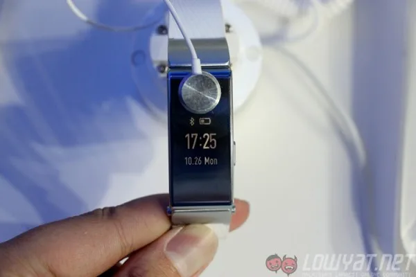 huawei-talkband-b2-1
