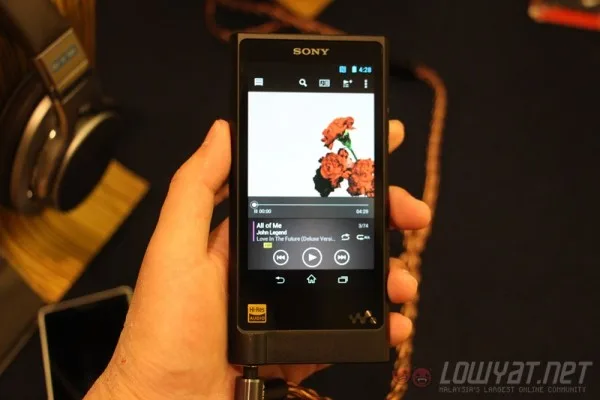 sony-walkman-nw-zx2-2