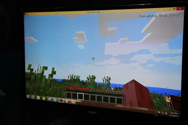 Demonstration of the Intel Compute Stick running Minecraft.